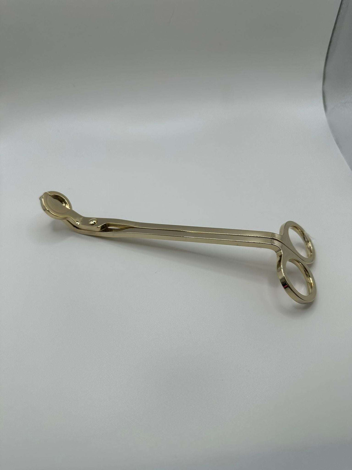 Tijeras para mechas doradas